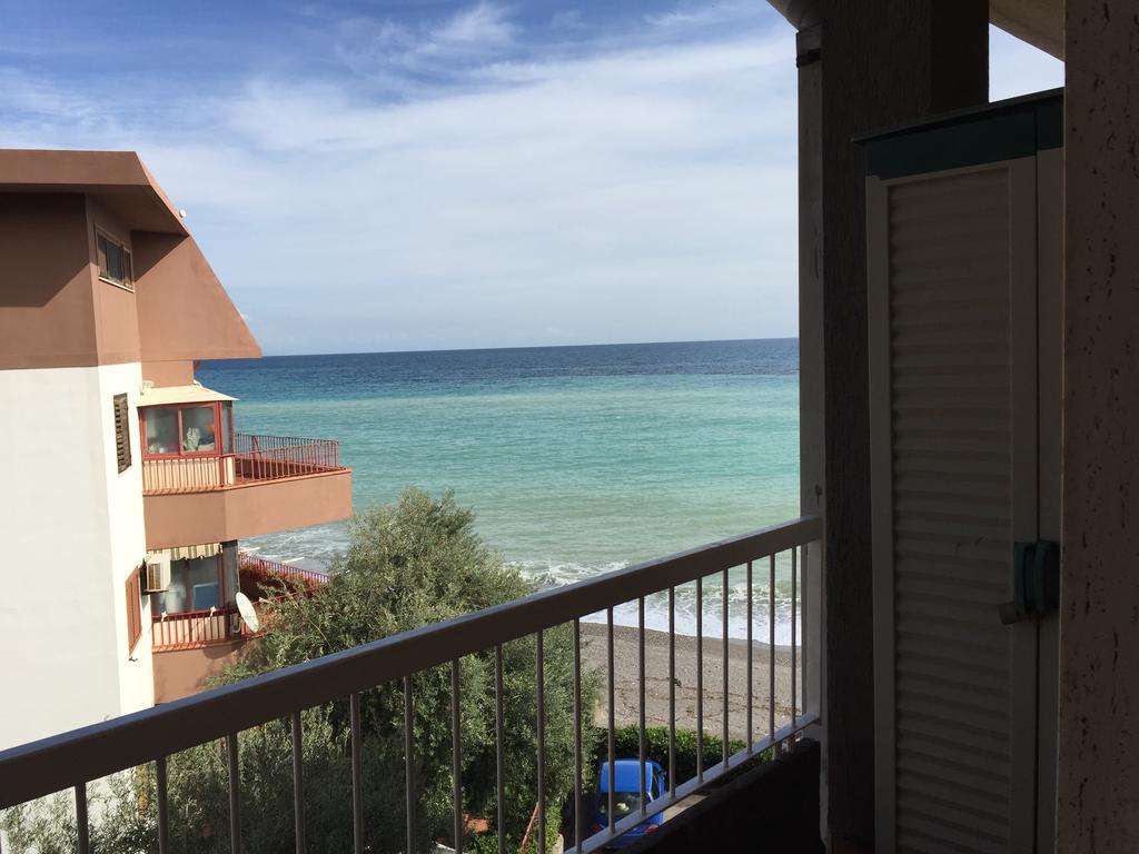 Apartment Sillemi - Casa Sille Letojanni Dış mekan fotoğraf
