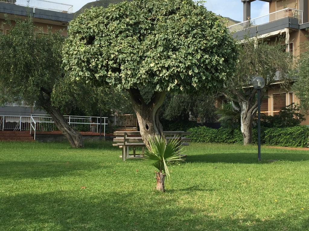 Apartment Sillemi - Casa Sille Letojanni Dış mekan fotoğraf